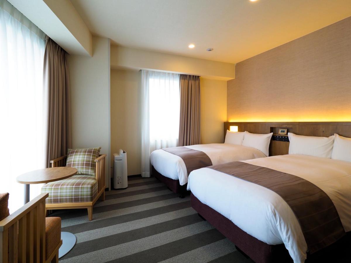 ฟาร์ อีสต์ วิลเลจ โฮเทล โยโกฮาม่า Hotel ภายนอก รูปภาพ